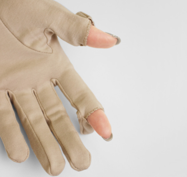 手袋をしたままタッチパネルが使える工夫も嬉しい