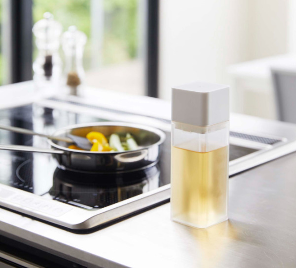 キャップがしっかり密閉されていて液体がこぼれないから安心