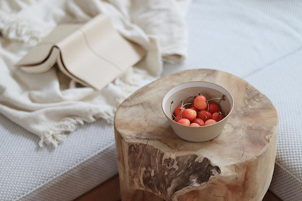 落ち着いたカラーが好みの方にはマットなmoss gray、sand beigeがおすすめです