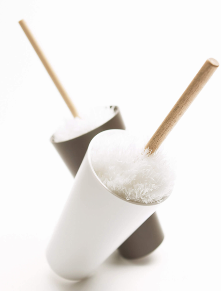 モップが汚れたらくり返し洗って使えますが、スペアモップ（別売り）もストックしておけます