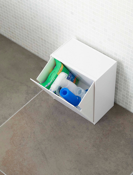 天板はトレーになっているから小物置きに使うのもおすすめ