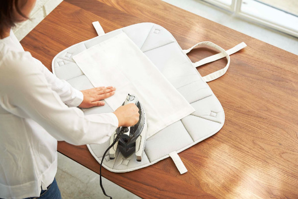 好きな場所でいつでもアイロンがけができる！