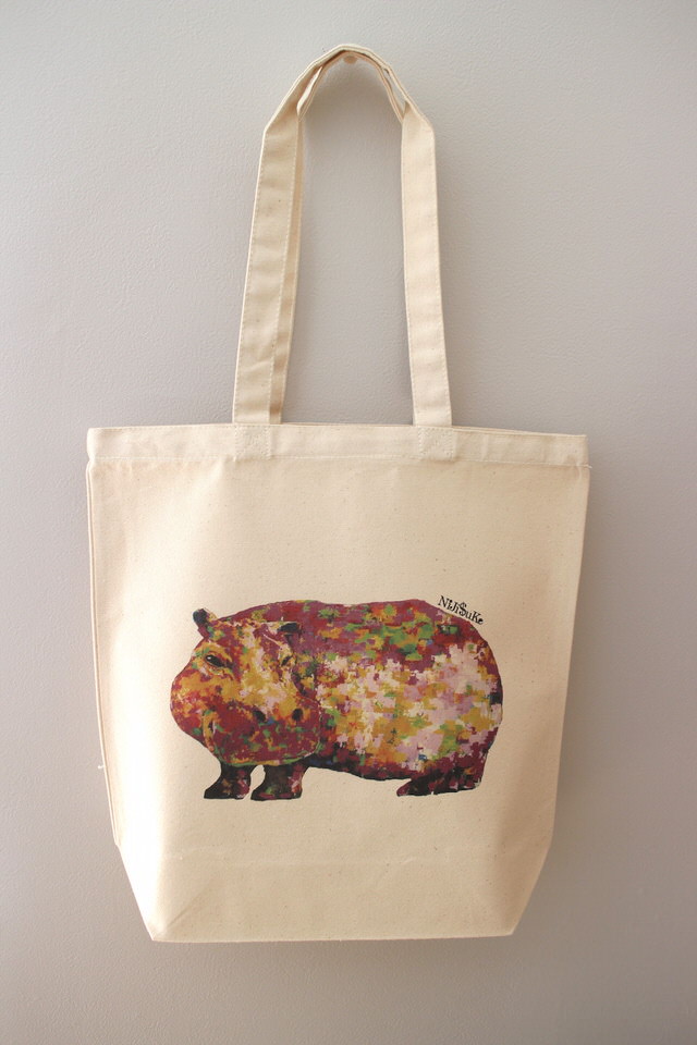 しなやかで力強いデザイン