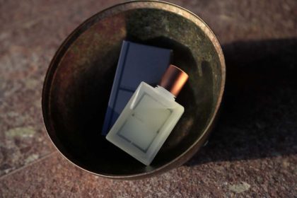 ユニセックスに使える「EUDITION OIL」