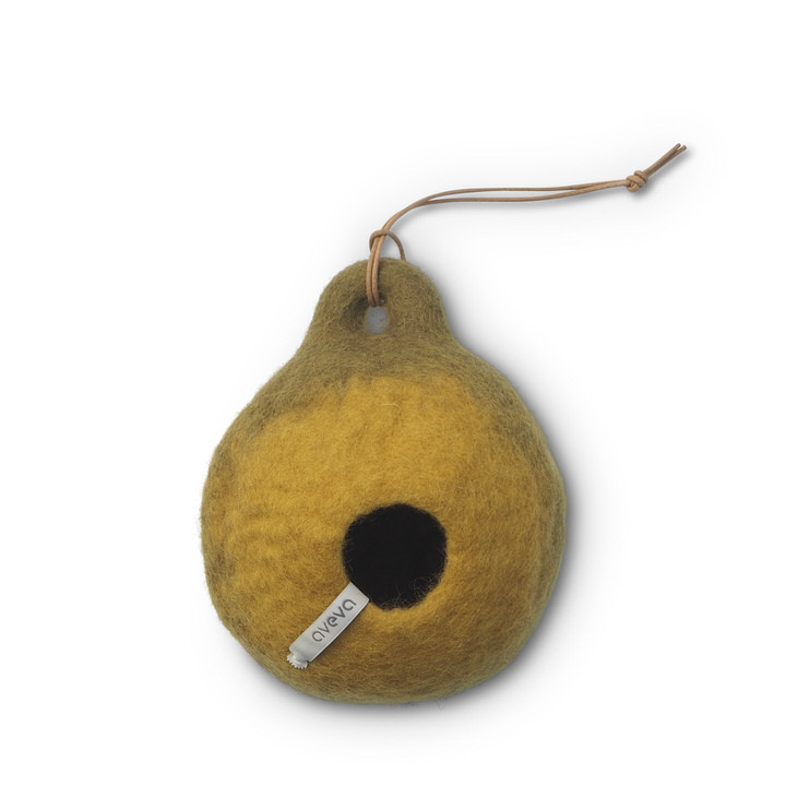 ウール100％でつくったバードハウス