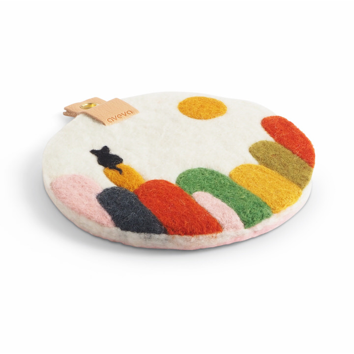 ウール100%で作った鍋敷き