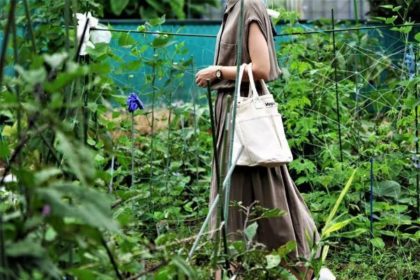 野菜をおしゃれに持ち運び、保存もできるバッグ