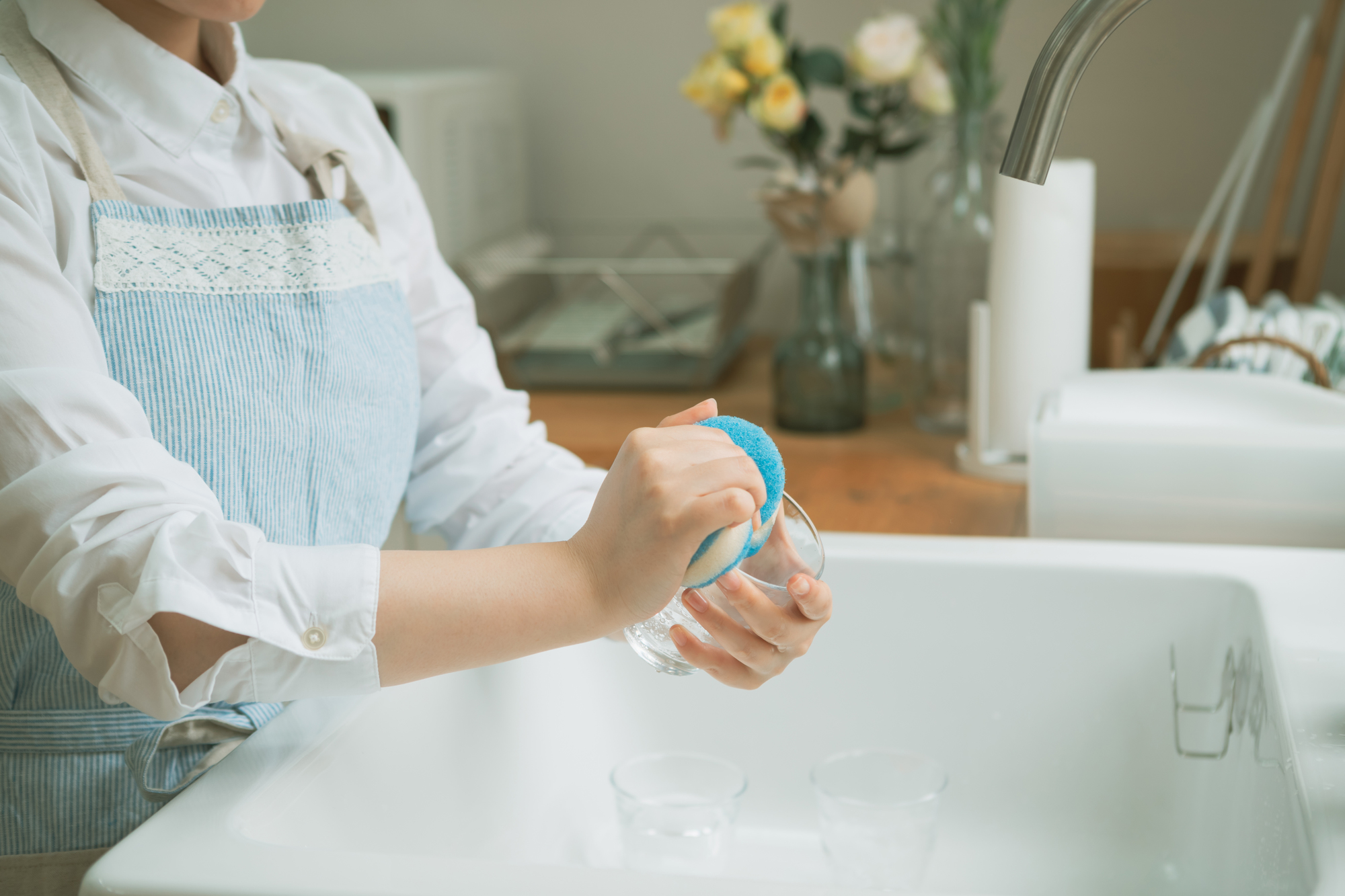 グラスをピカピカにするスポンジ