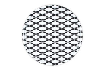 北欧デザインの丸いトレイ