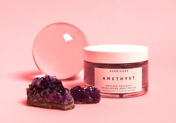 入浴剤にもなるボディスクラブ