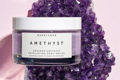 アメジストの力で潤すボディケアグッズ