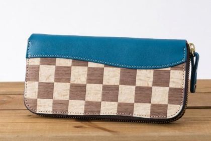 木との異素材MIXが楽しめる革財布