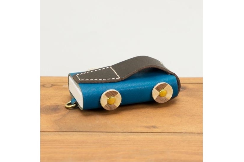 スタイリッシュな革のミントタブレットケース