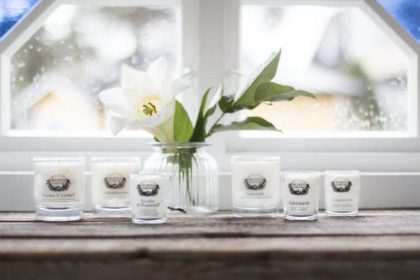 肌をケアするマッサージキャンドル