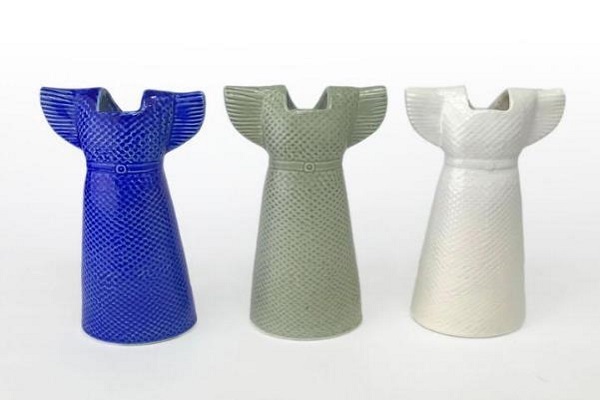 リサ・ラーソンの洋服モチーフの花器