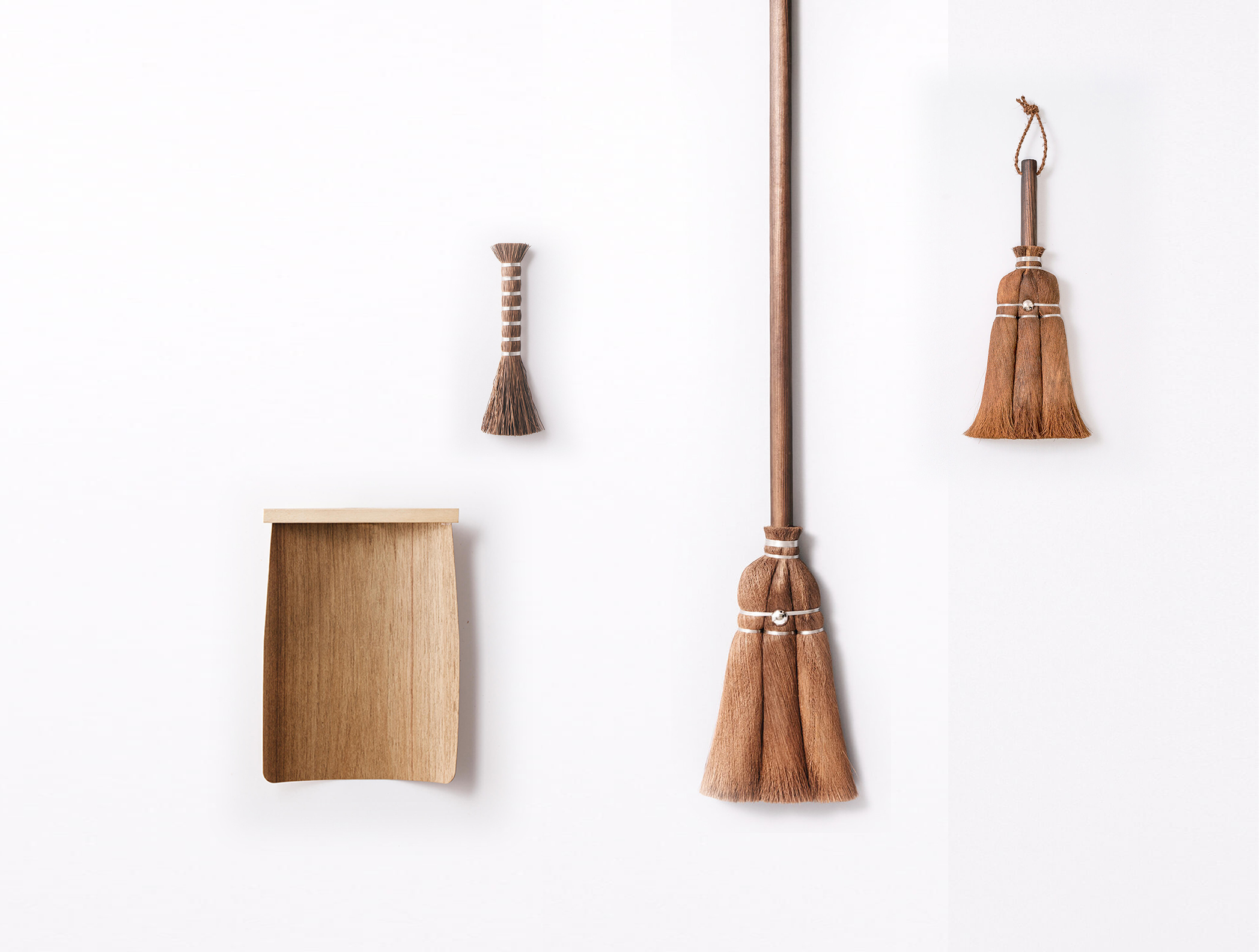 しゅろのやさしいほうき