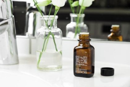 美肌を支えるオーガニックオイル