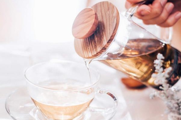 やさしい見た目のティーポット