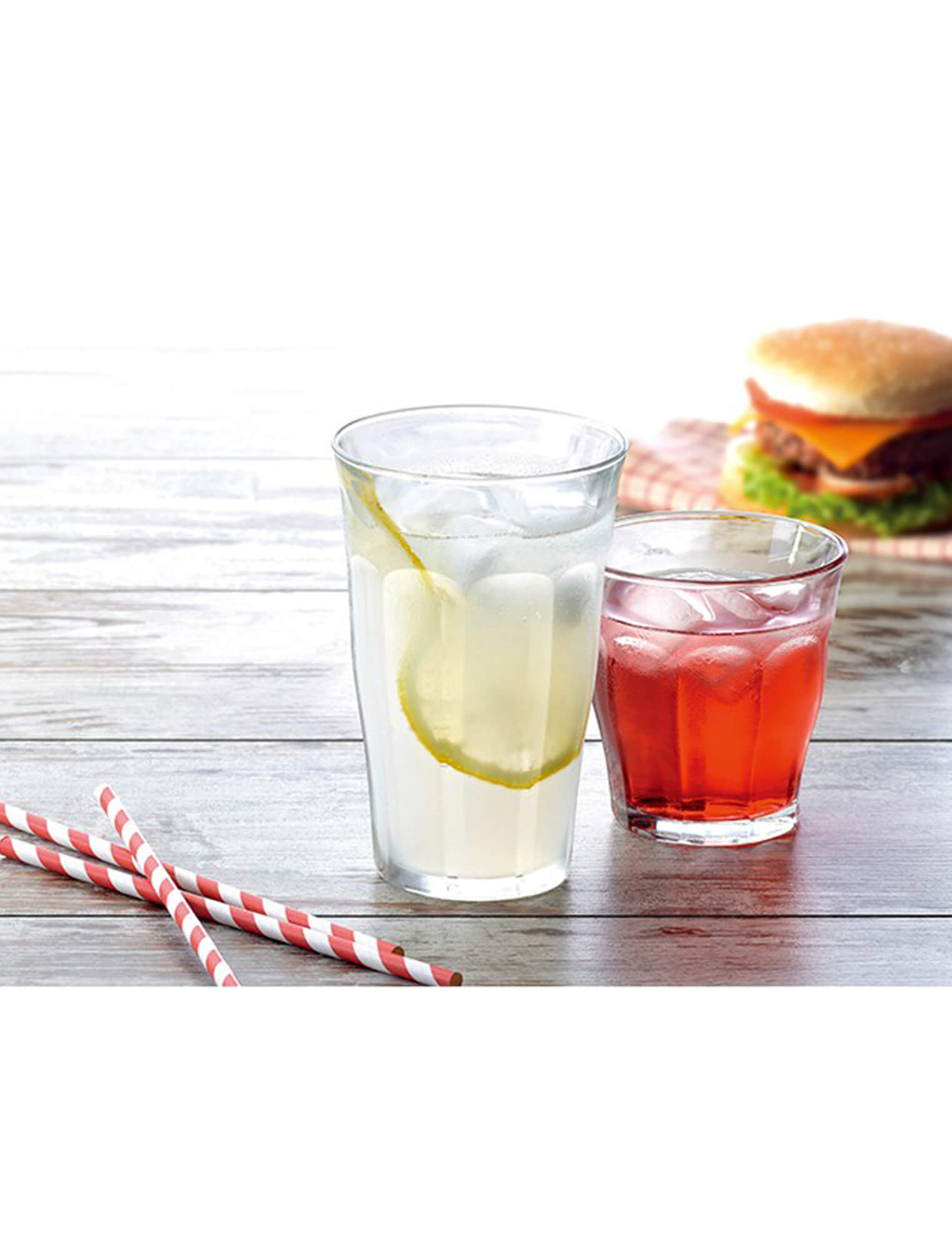 どんなシーンにもマッチするフランス製のシンプルグラス