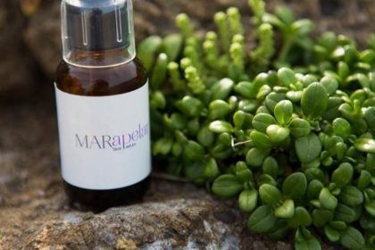 国産にこだわったスキンケアコスメブランド「MAR apelar(マールアペラル)」の月桃とどくだみの美容液