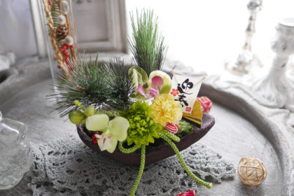 フラワーアレンジにおすすめのおしゃれなアイテム