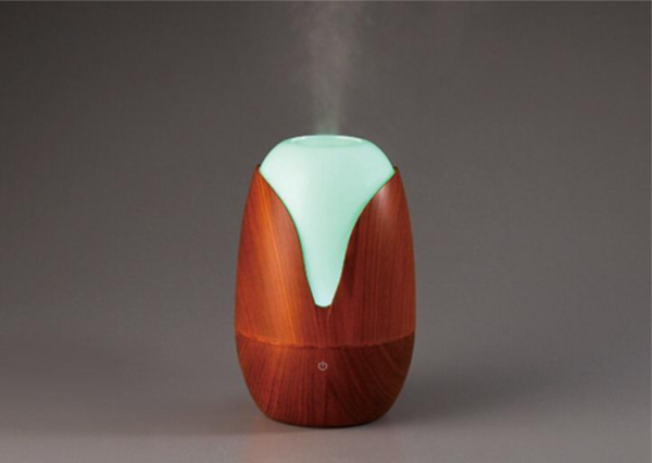 インテリアにもぴったり馴染むかわいい卓上加湿器