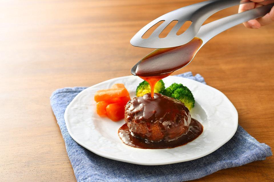 あると便利な多機能トング