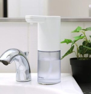 「手をかざすだけ」オートディスペンサー