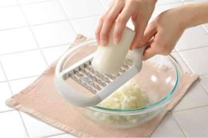 鬼刃でザクザク大根をおろせる。スタイリッシュなおろし