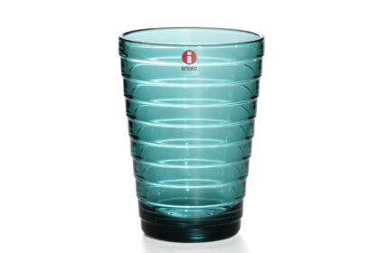 食卓をスタイリッシュに彩るiittalaのガラスタンブラー