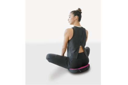 姿勢を整えるクッション