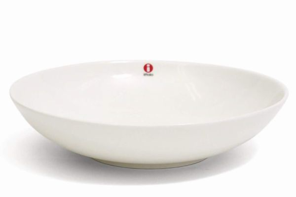 北欧発の食器iitttalaのおしゃれなディーププレートで食卓におしゃれに演出