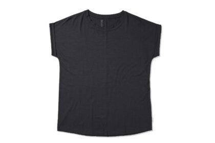 おうち時間に、ちょっとしたお出かけに。一日中快適に着られるラウンジウェア