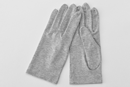 日焼けとウイルス対策に活躍。beautiful handの手袋