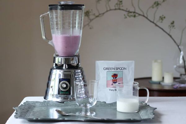 1分混ぜるだけで簡単。忙しい方におすすめしたいスムージーキット