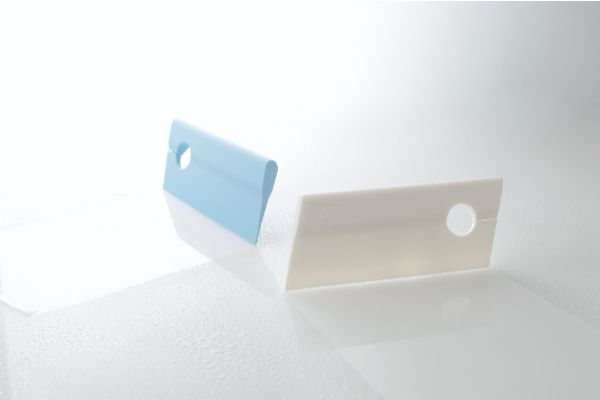 シンプルで実用的なtidyの水切りでお風呂や洗面所の水アカを予防